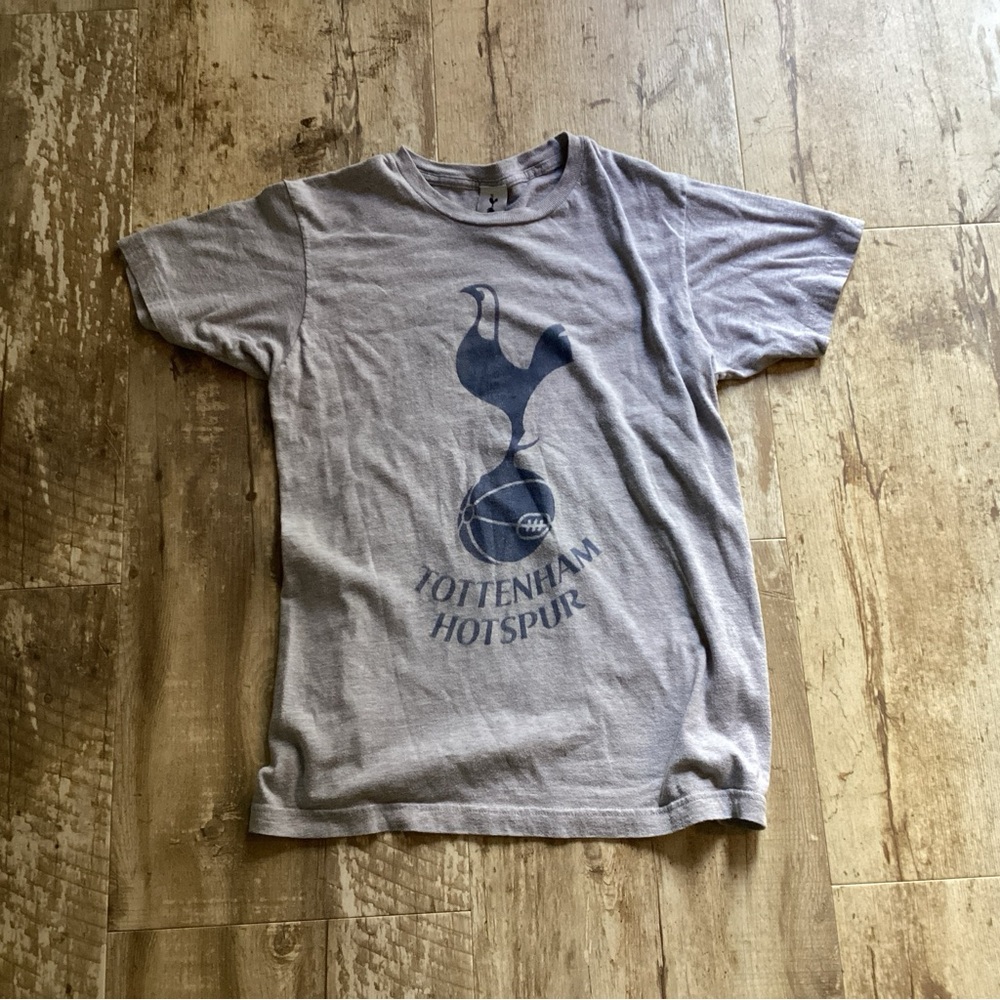 TOTTENHAM HOTSPUR Official Football Tee Gray Mascot Cockerel Men’s Medium